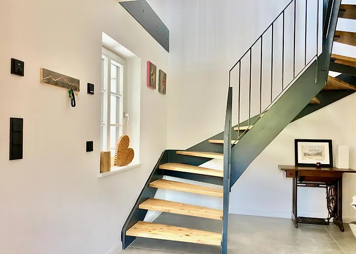 Snug 4 - Design Mit Garten Zentral, Ruhig, 400m Zum Ammersee بيت للعطل