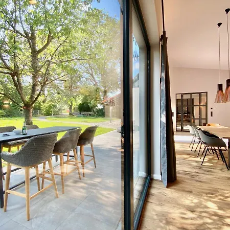 Snug Stays: Moderne Mit Garten Zentral Aber Ruhig 400m Zum Ammersee *