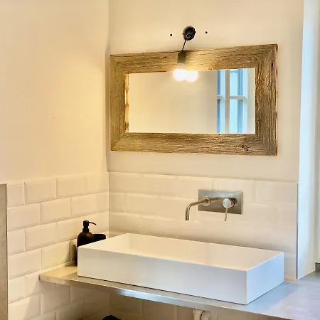 Snug Stays: Moderne Mit Garten Zentral Aber Ruhig 400m Zum Ammersee Holiday home *