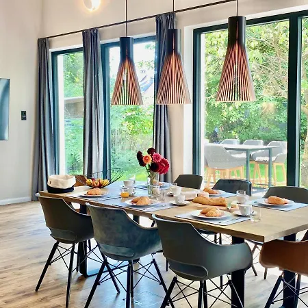 Snug Stays: Moderne Mit Garten Zentral Aber Ruhig 400m Zum Ammersee