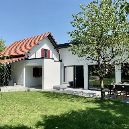 Holiday home Snug Stays: Moderne Mit Garten Zentral Aber Ruhig 400m Zum Ammersee Diessen am Ammersee